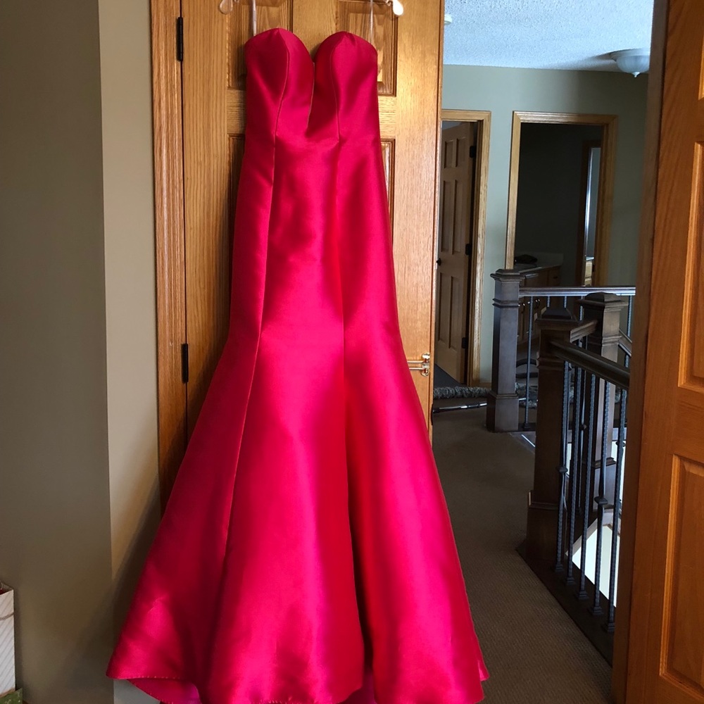 Jovani size 2 prom dress